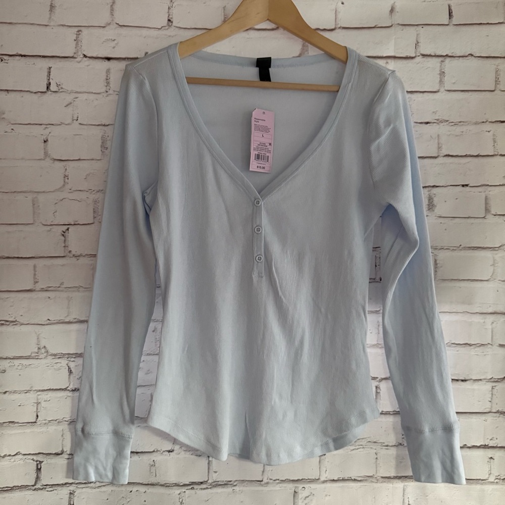 Target Women's Soft Blue‎ Long Sleeve Tee